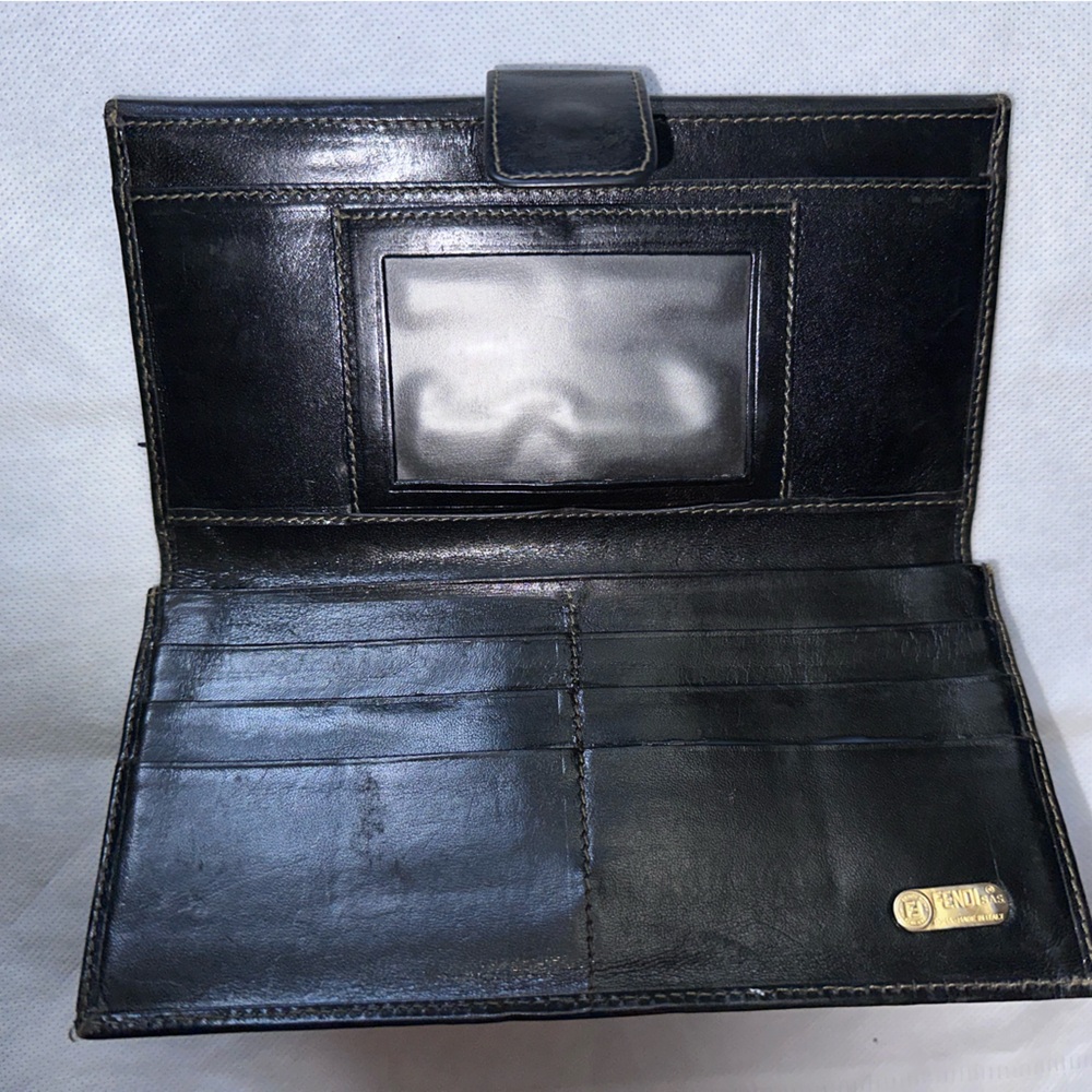 FENDI Zucca Wallet | Made in Italy | Authentic Vintage | Great condition! - Picture 7 of 13